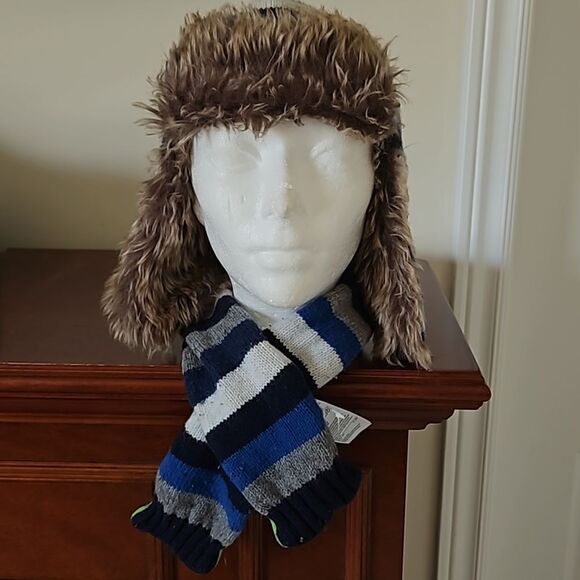 Gap Boy's Winter Trapper Hat With Faux Fur Trim & Scarf One Size Small Blue/Gray - Picture 2 of 16